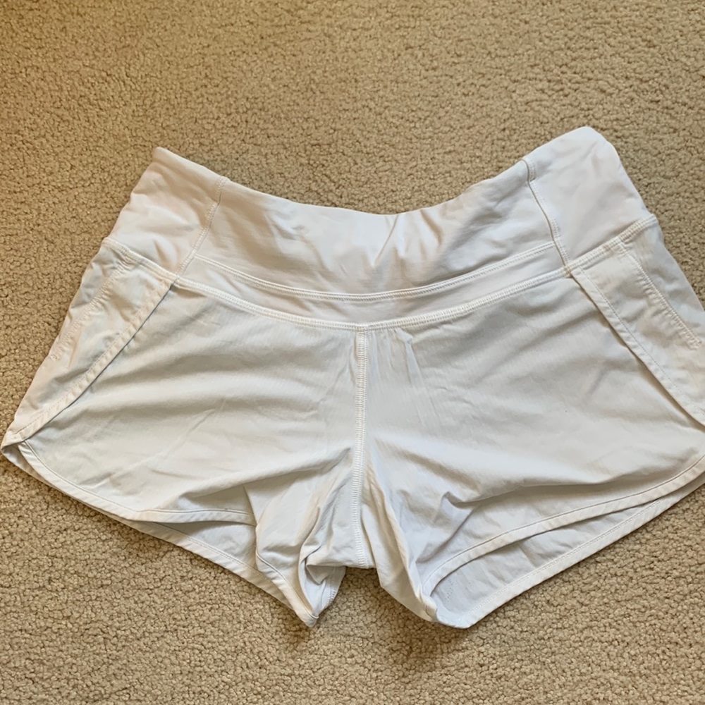 White lululemon shorts 4”